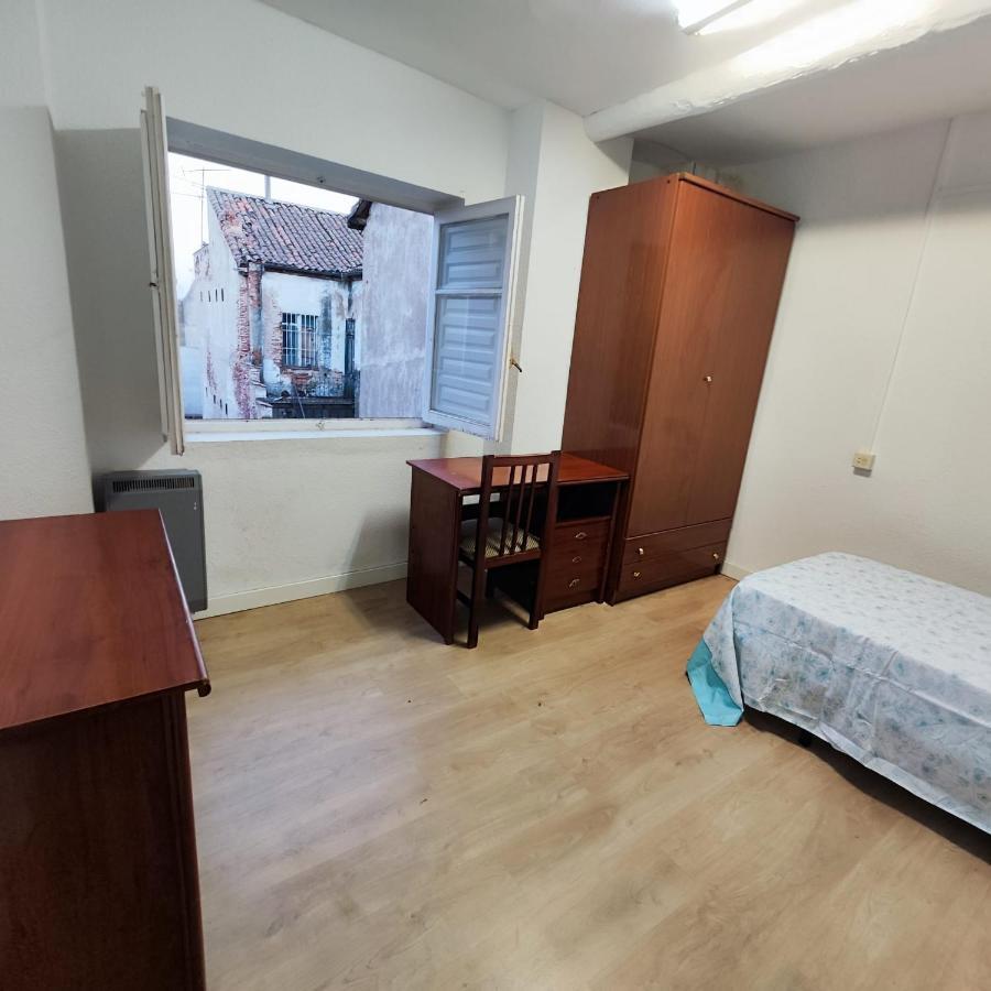 Residencia 14 Hotel ซาลามังกา ภายนอก รูปภาพ